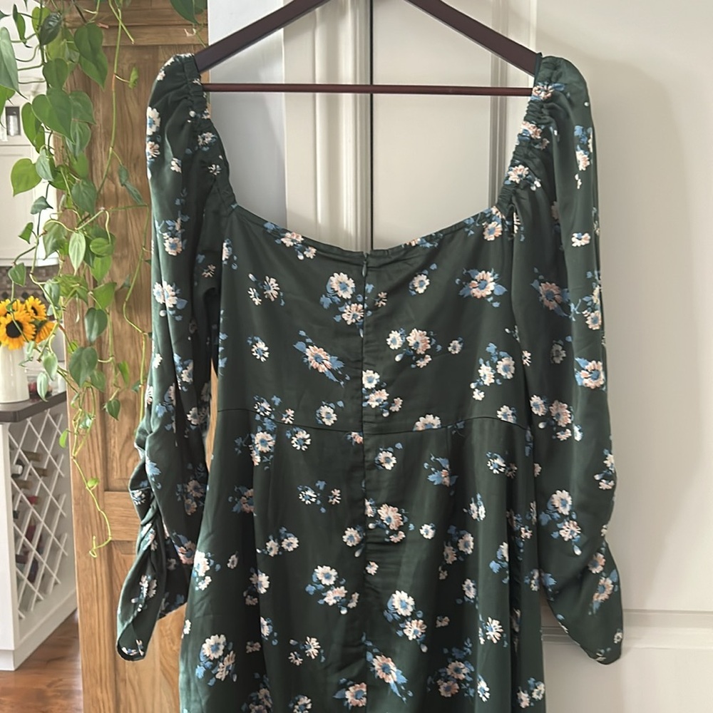 🎀 ASTR THE LABEL green floral satin milk maid dress XL Euc - Picture 7 of 13